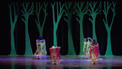 modern dance performance 2007